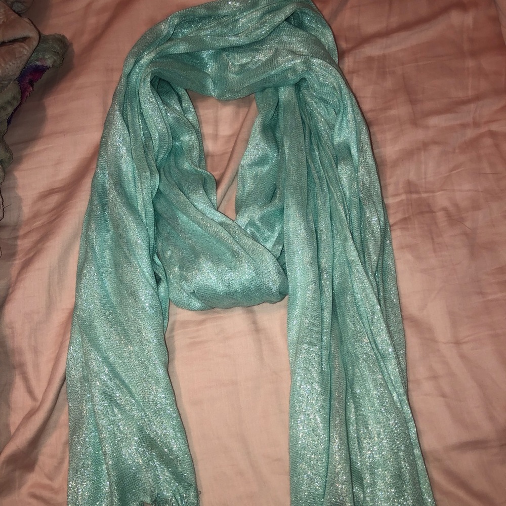 Teal scarf